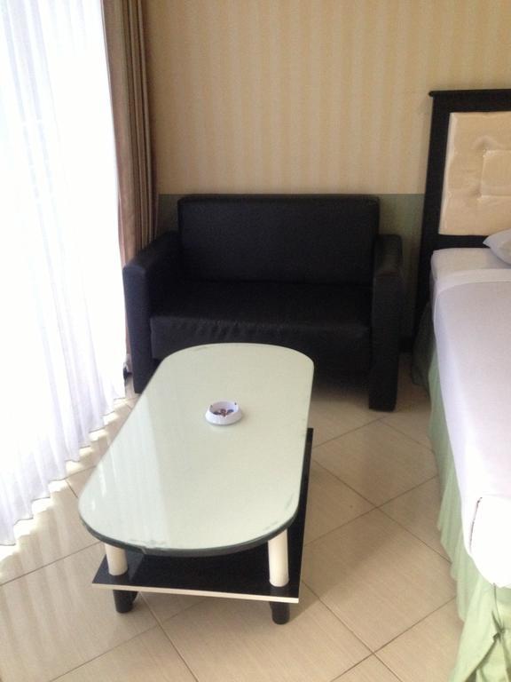 Global Inn Keluarga Sedati ห้อง รูปภาพ